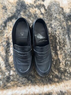 Men's Black Slip-On Penny Loafers